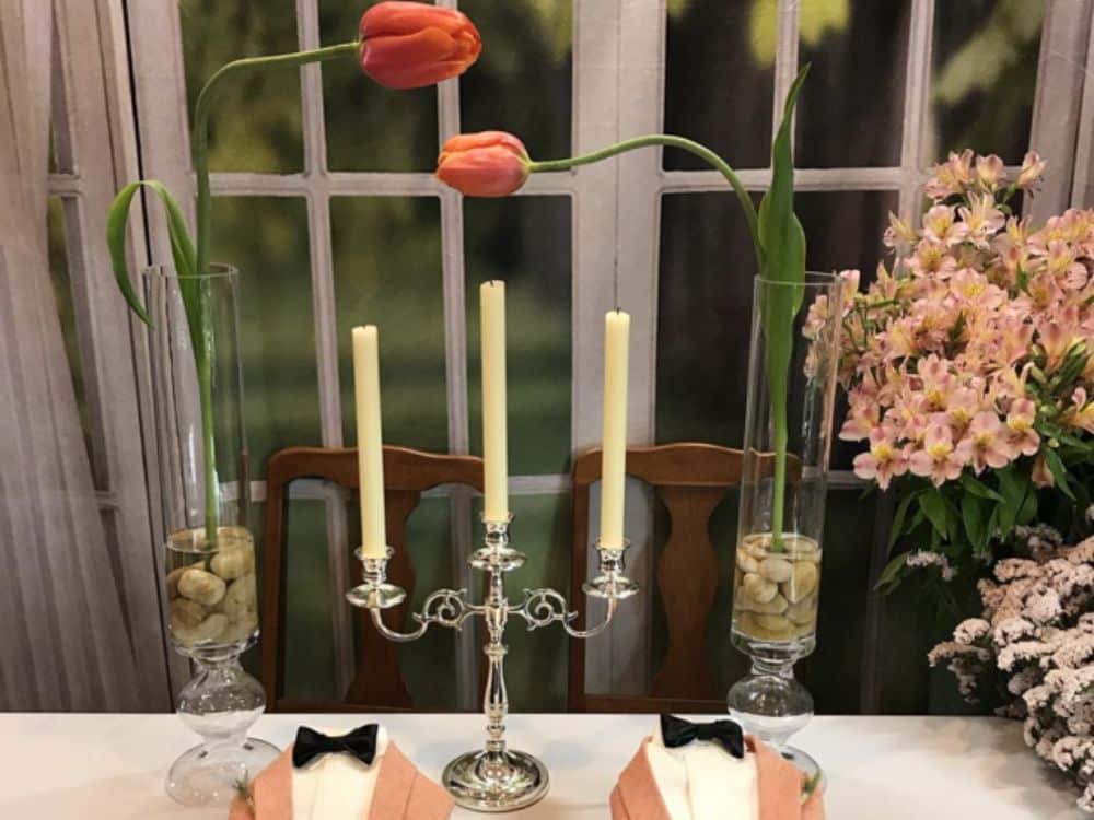 Custom flower centerpiece designed by Tabletop Alchemist at HvH Specialty Growers in Fairfield, California